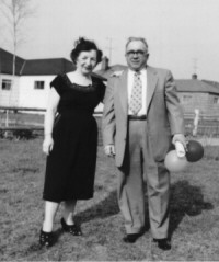 ben_eva.jpg (13452 bytes)